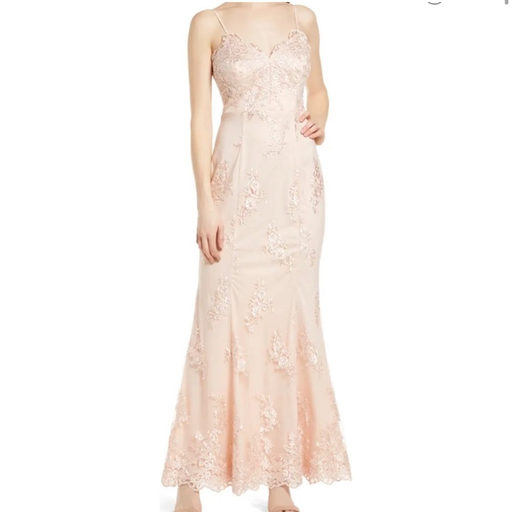 Lulus formal dress